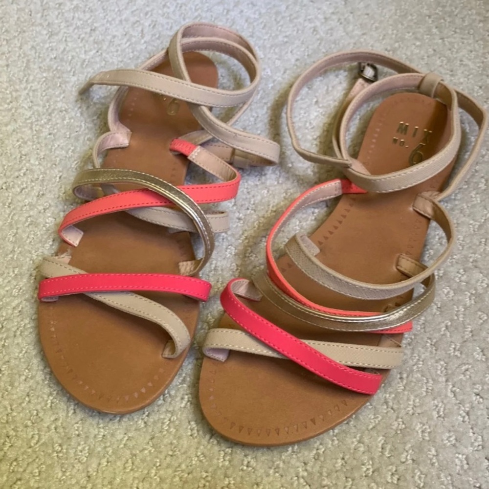 Mix No.6 strapping sandal size 8 women’s